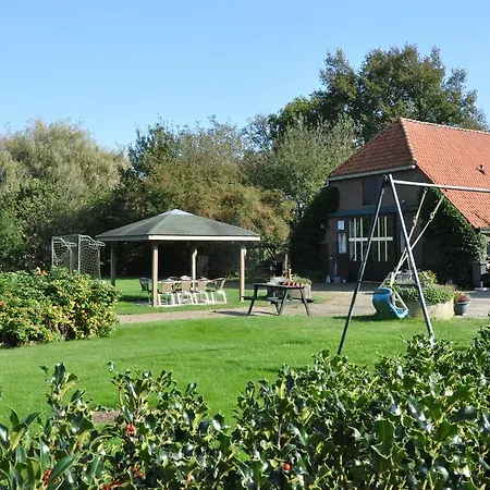 Verwoldsehof 'op De Deel' Holiday home *